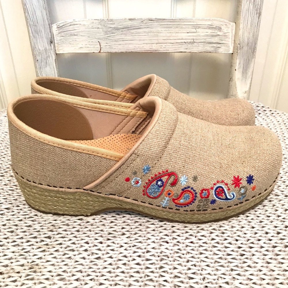Dansko Vegan Jute Paisley Embroidered Clogs - Picture 8 of 16